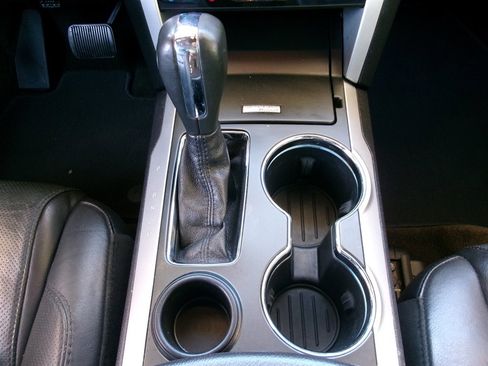 Used 2015 Ford Explorer Limited w/ Equipment Group 301A image 18