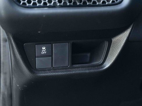 Used 2025 Honda HR-V Sport image 40