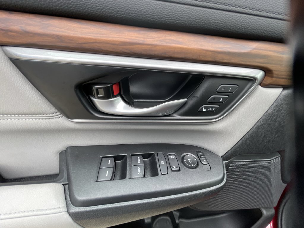 Used 2021 Honda CR-V Touring image 23