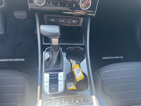 Used 2023 Hyundai Santa Cruz Night image 17