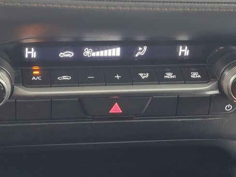 Used 2025 MAZDA MAZDA3 s image 26