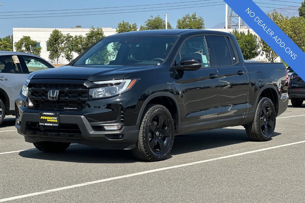 Certified 2025 Honda Ridgeline Black Edition image 8