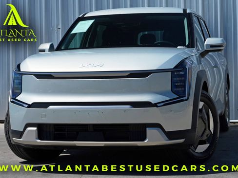 Used 2024 Kia EV9 Light Long Range image 1
