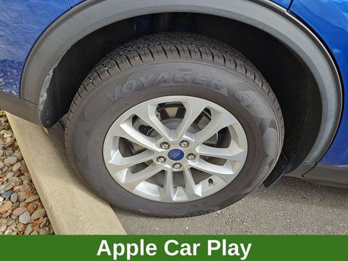 Used 2022 Ford Escape SE image 6