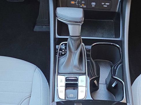 Used 2025 Hyundai Santa Cruz SE image 21