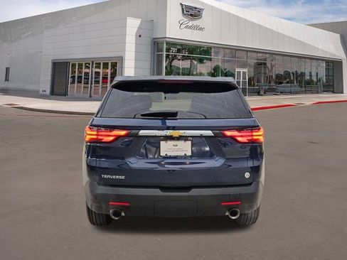 Used 2023 Chevrolet Traverse LS w/ Safety Package image 5