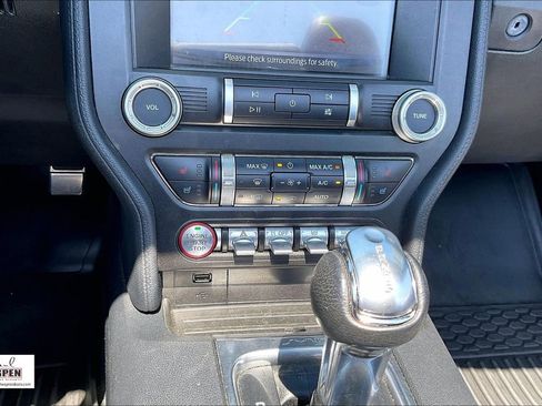 Used 2022 Ford Mustang Premium image 30