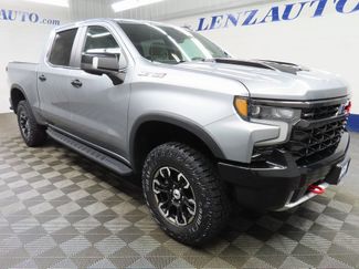 Used 2023 Chevrolet Silverado 1500 ZR2 w/ Technology Package video 3