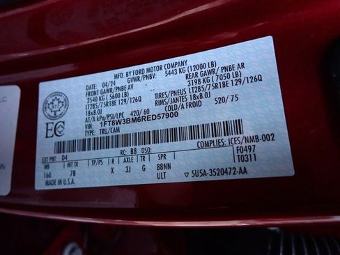 Used 2024 Ford F350 Platinum w/ Tremor Off-Road Package image 31