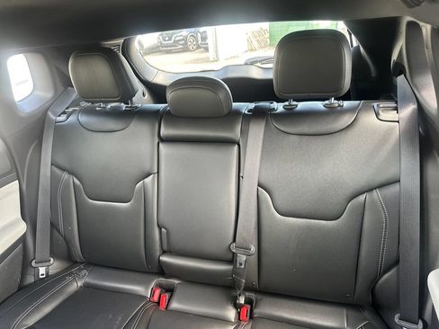 Used 2026 Jeep Compass Limited AWD/4WD image 45