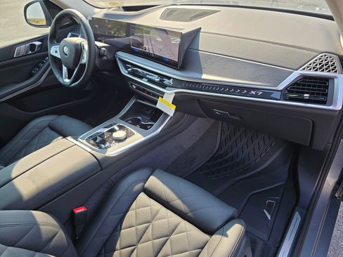 New 2027 BMW X7 xDrive40i AWD/4WD image 15