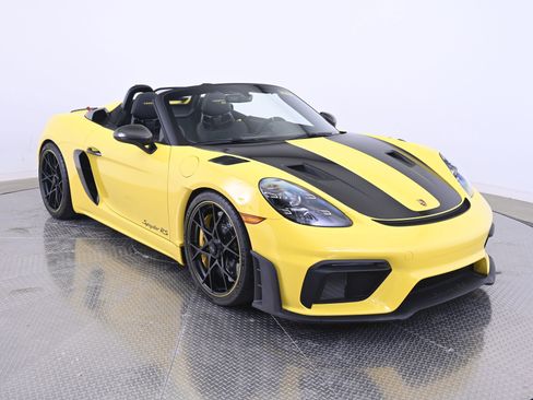 Certified 2025 Porsche 718 Boxster Spyder RS RWD image 9