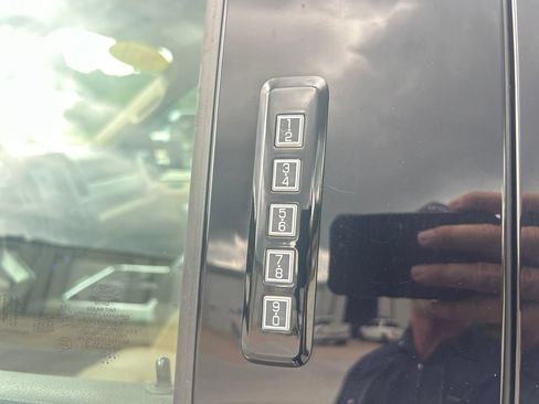 Used 2021 Ford F250 Lariat w/ Chrome Package AWD/4WD image 22