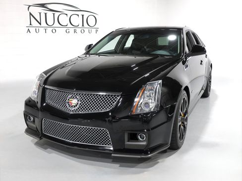 Used 2011 Cadillac CTS V image 97