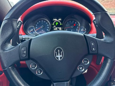 Used 2018 Maserati GranTurismo Sport image 28