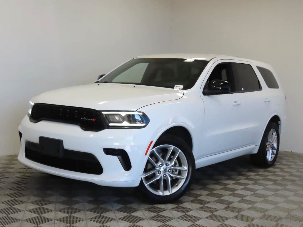 Used 2023 Dodge Durango GT AWD/4WD image 1