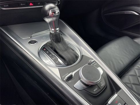 Used 2016 Audi TT 2.0T w/ Technology Package image 17