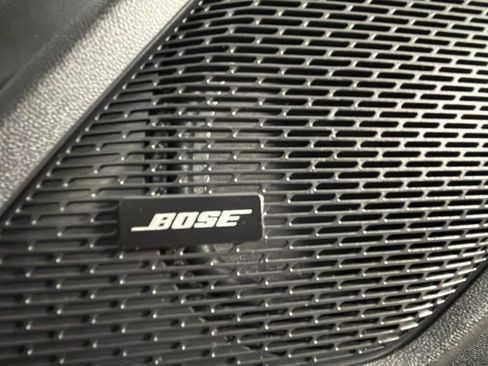 Used 2025 Chevrolet Silverado EV LT image 36