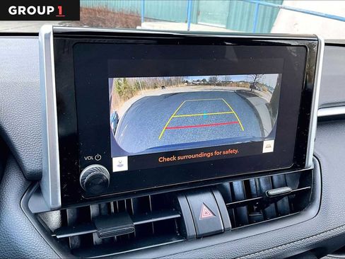 Used 2024 Toyota RAV4 XLE w/ Convenience Package image 29