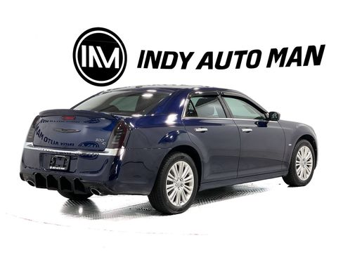 Used 2014 Chrysler 300 C AWD/4WD image 4