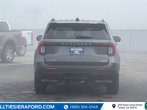 New 2026 Ford Explorer Active AWD/4WD image 8