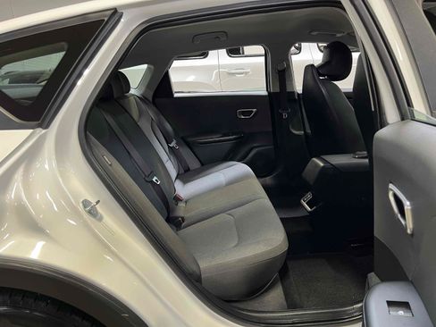Used 2025 Kia K4 FWD image 35