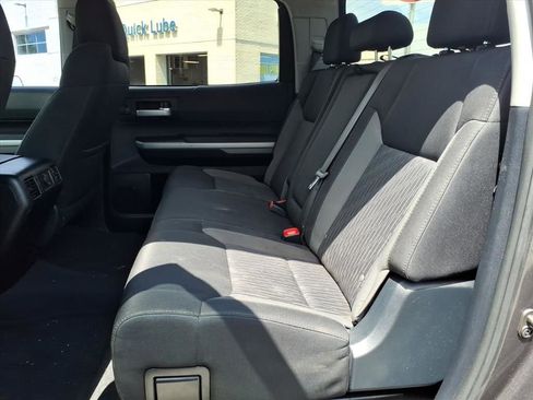 Used 2015 Toyota Tundra SR5 w/ SR5 Upgrade Package image 25