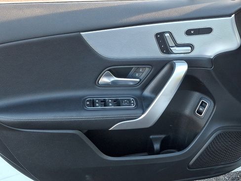 Used 2019 Mercedes-Benz A 220 4MATIC image 12