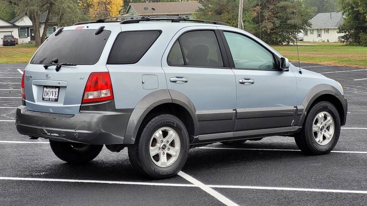 Used 2004 Kia Sorento 4WD image 6