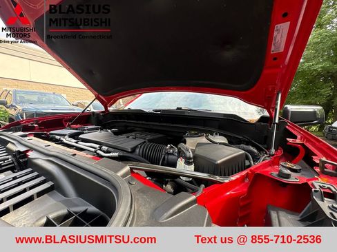 Used 2024 Chevrolet Silverado 1500 LT AWD/4WD image 45