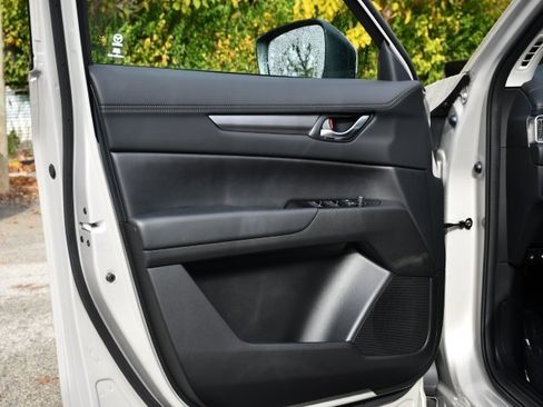 New 2025 MAZDA CX-5 AWD 2.5 S w/ Select Package image 10