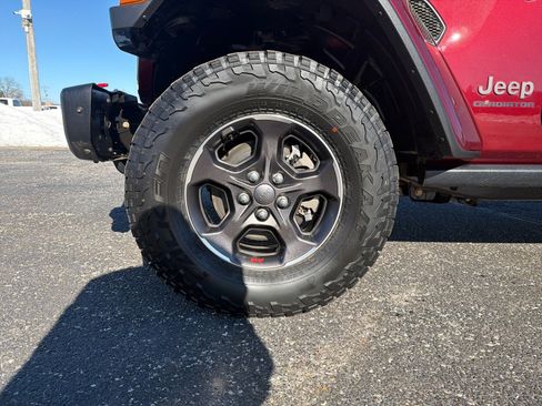 Used 2021 Jeep Gladiator Rubicon image 4