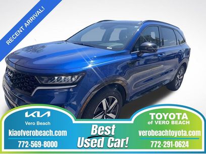 Used 2022 Kia Sorento EX w/ Panoramic Sunroof Package