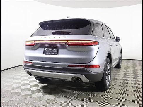 Used 2023 Lincoln Corsair FWD w/ Equipment Group 101A image 5
