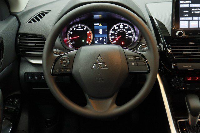 New 2026 Mitsubishi Eclipse Cross LE AWD/4WD image 20