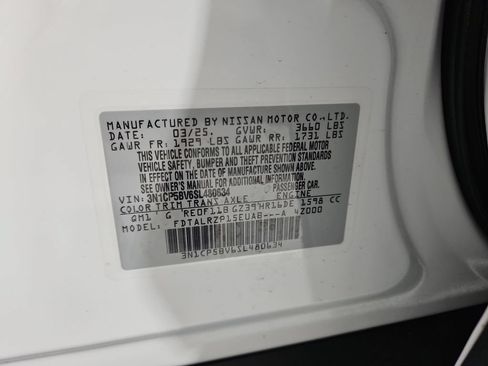Certified 2025 Nissan Kicks Play S FWD image 30