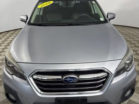 Used 2018 Subaru Outback 2.5i Limited AWD/4WD image 2
