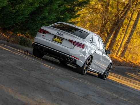 Used 2019 Audi S4 Premium Plus w/ Premium Plus Package image 52