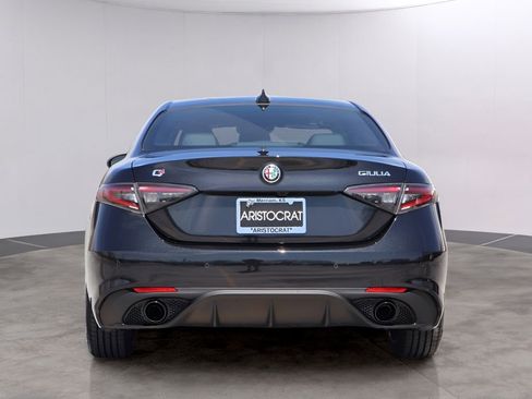 New 2026 Alfa Romeo Giulia AWD image 6
