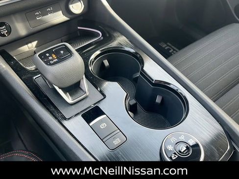 New 2026 Nissan Rogue SV image 18