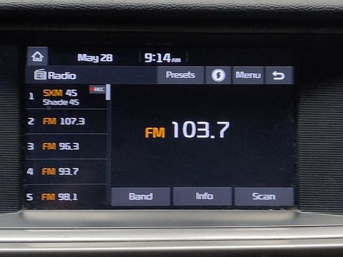 Used 2018 Kia Optima LX FWD image 25