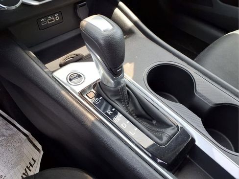Used 2025 Nissan Altima 2.5 SV FWD image 5