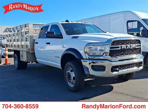 Used 2021 RAM 5500 Tradesman w/ Chrome Appearance Group image 2