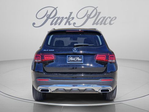 Certified 2022 Mercedes-Benz GLC 300 image 4
