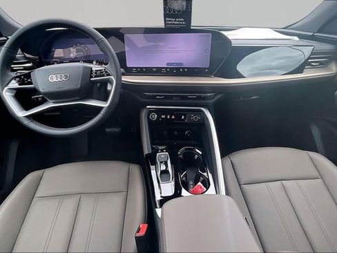 New 2026 Audi Q5 Premium Plus AWD/4WD image 15