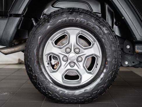 Certified 2021 Jeep Wrangler Unlimited Sport image 21