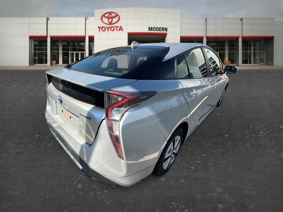 Certified 2018 Toyota Prius Two w/ Prius Two Safety Plus Package FWD image 15