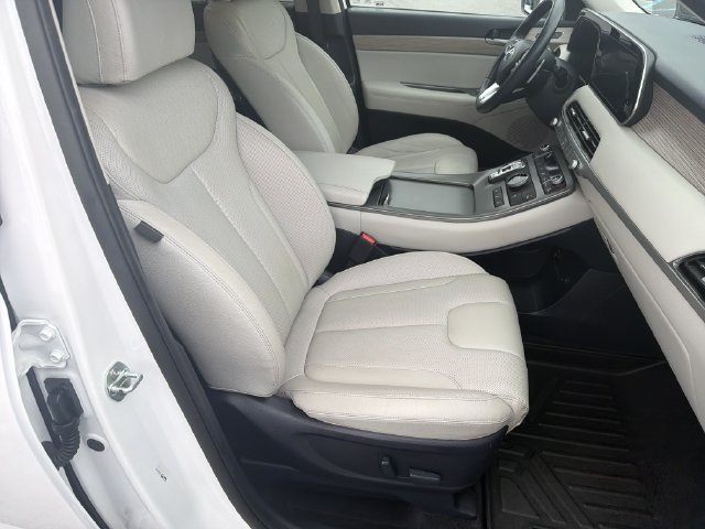 Used 2021 Hyundai Palisade SEL w/ Premium Package FWD image 15