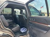 Used 2019 Ford Explorer Limited w/ Class III Trailer Tow Package image 4