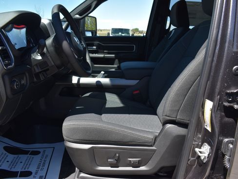 New 2026 RAM 3500 Big Horn AWD/4WD image 16